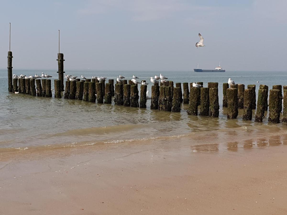 Appartement Havenzicht, Gelegen Aan Zee Met Zeezicht Vlissingen Bagian luar foto